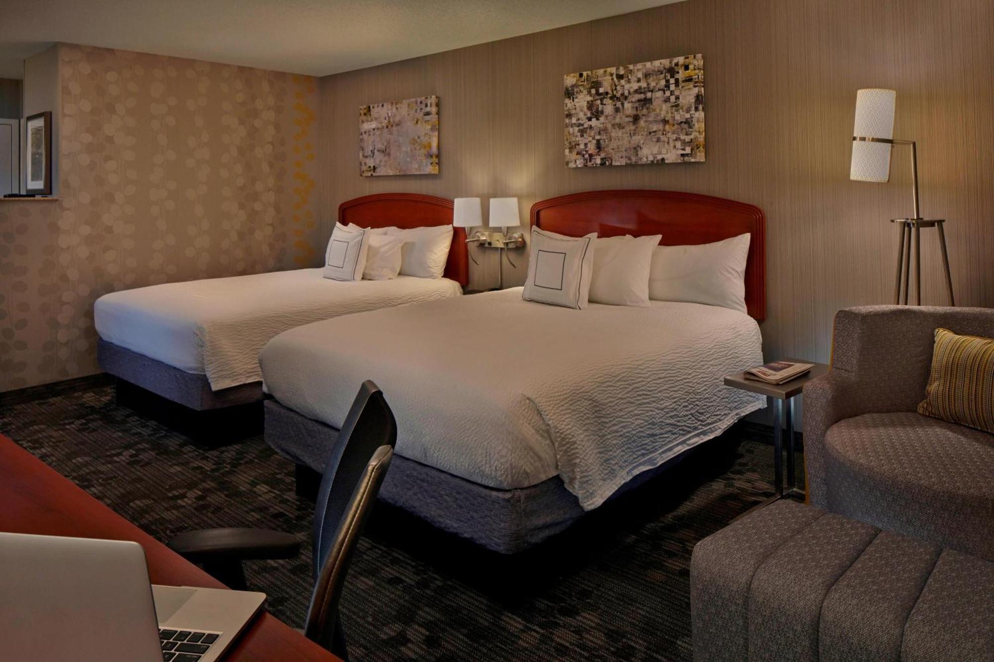 Hotel Courtyard By Marriott Providence Warwick Exterior foto