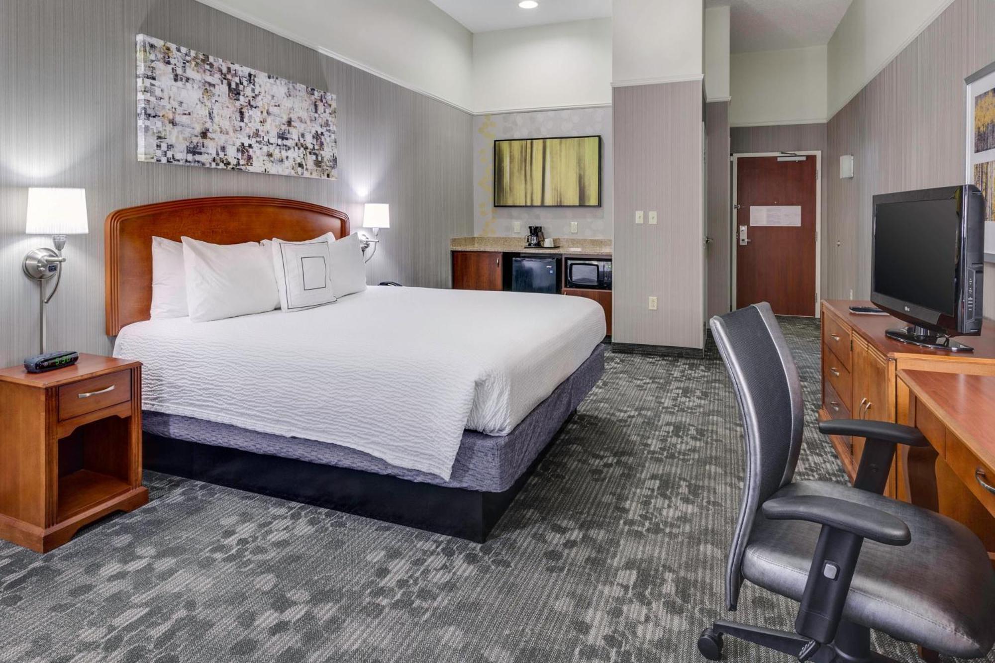 Hotel Courtyard By Marriott Providence Warwick Exterior foto
