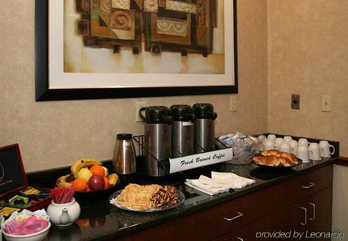 Hotel Courtyard By Marriott Providence Warwick Restaurant foto