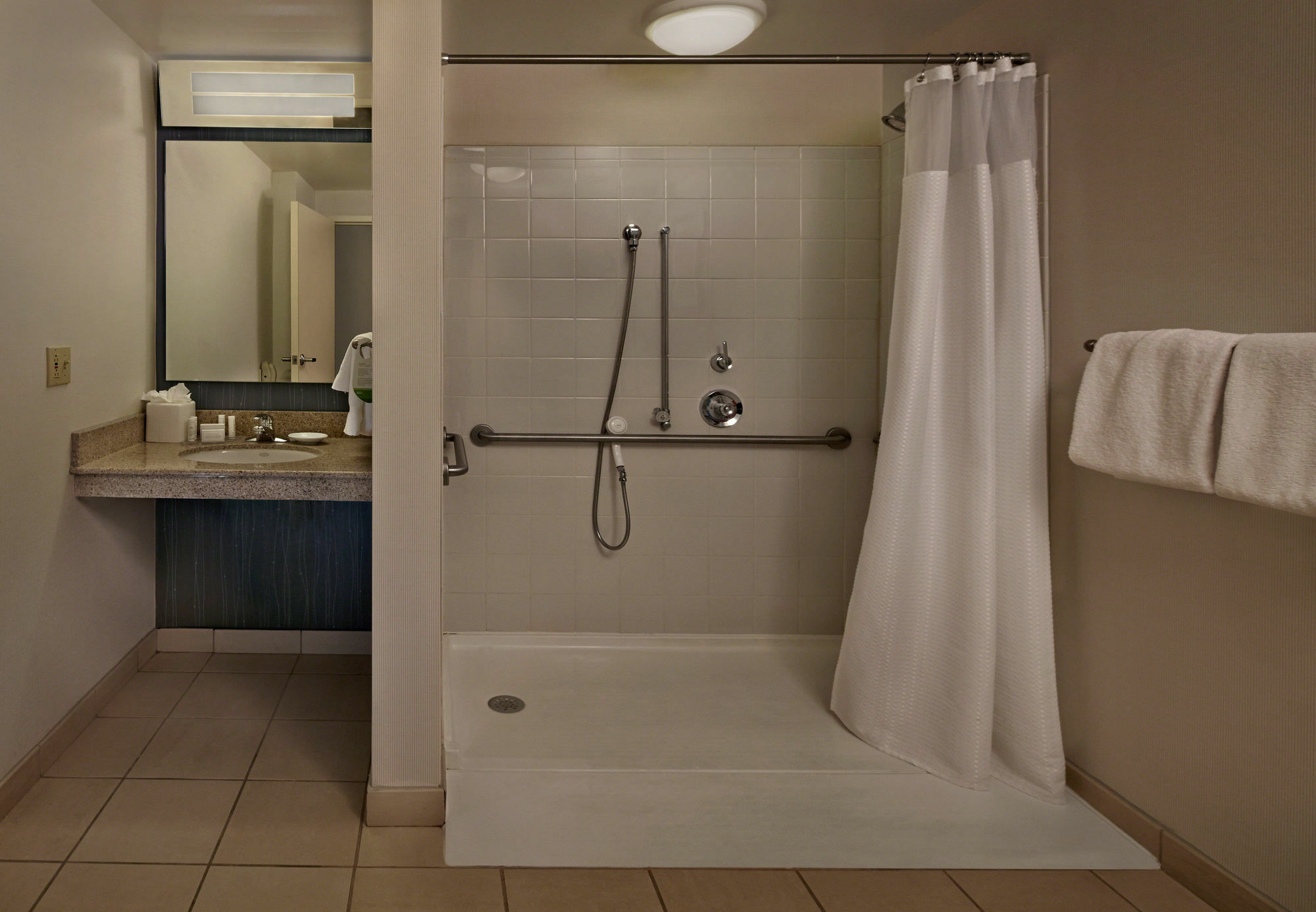 Hotel Courtyard By Marriott Providence Warwick Exterior foto
